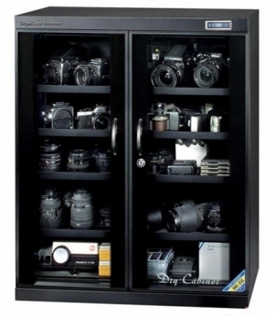 Tủ chống ẩm Dry-Cabi DHC-300