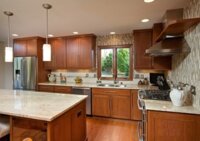 Tủ Kệ Bếp Gõ Đỏ Có Cửa Sổ - TB2028