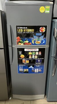 Tủ lạnh cũ Hitachi 220 lít  không đóng tuyết mới 90%