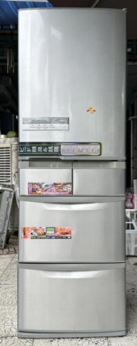 Tủ lạnh cũ Hitachi R-S42AM  415LIT 5 cánh còn đẹp