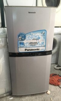 Tủ lạnh cũ Panasonic 135 lít NR-BJ151SSV1 không đóng tuyết