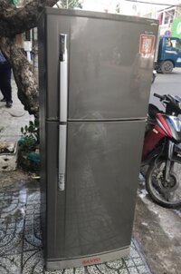 Tủ lạnh cũ  SANYO 245 Lít SR-25MN không đóng tuyết