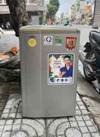 Tủ lạnh cũ Sanyo SR-9JR- 90 lít mới 95%