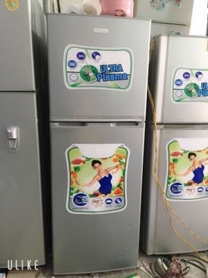 Tủ Lạnh Electrolux 230 lít ETB2300PC