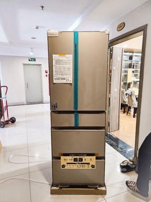 Tủ lạnh Hitachi 540 lít R-HW54R