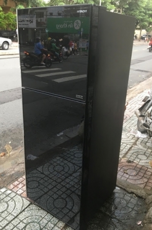 Tủ lạnh Hitachi Inverter 365 lít R-VG440PGV3