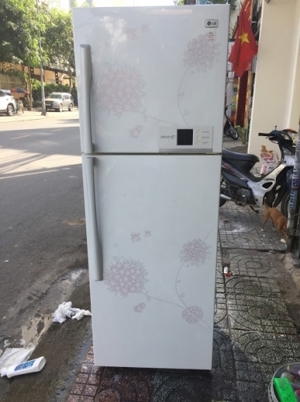 Tủ lạnh LG 337 lít GR-M402W