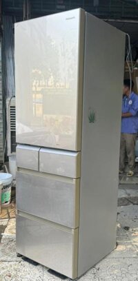 Tủ lạnh mặt gương PANASONIC NR-E438TG 5 cánh 426LIT vàng cát