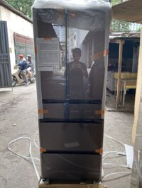 Tủ Lạnh Nội Địa Nhật Bãi Hitachi R-XG56J- 555 Lít, 6 cánh, mặt kính, hút chân không