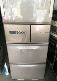 Tủ lạnh nội địa SHARP SJ-HL40M 400L,cực sang
