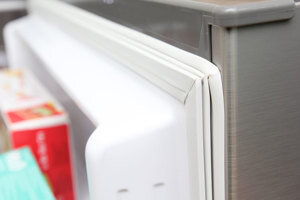 Tủ lạnh Panasonic Inverter 322 lít NR-BV368QSVN