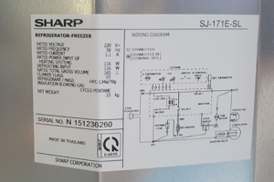 Tủ lạnh Sharp 165 lít SJ-171E-SL