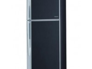 Tủ lạnh Toshiba 228 lít GR-RG66FVDA