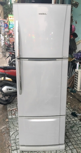 Tủ lạnh Toshiba 305 lít GR-M35VDV