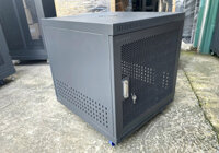 Tủ Mạng 10U Treo Tường D600, Cửa Lưới, Màu Đen (TM106WBN-B)