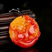 Tự Nhiên Vàng Lụa Kirin Mặt Dây Chuyền Rồng Vàng Ngọc Gà Máu Nổi Hoa Mặt Dây Chuyền Kirin Trình Bày Kho Báu Vòng Cổ