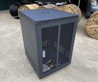 Tủ rack 15U - D600 treo tường