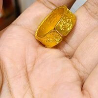 Từ Tốt Lành Hoa Văn Đánh Tay Nhẫn Vàng Tốt Lành Ruyi Nam Nữ Phong Cách Nhẫn Kết Cấu Đơn Giản Cảm Giác Sang Trọng Đầy Đủ Trang Sức Phong Cách Mới 3.6