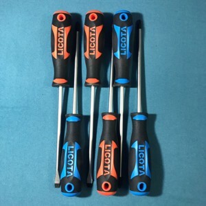 Tua vít bake cán chống dầu Licota ASD-521502