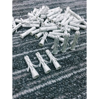 Túi 100 cái tắc kê nhựa Friulsider TU (Tắc kê hỏa tiễn)