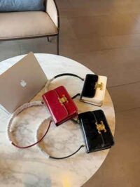 Túi Celine Vuông Kẹp Nách chất bóng nhiều ngăn siêu đẹp hót hít