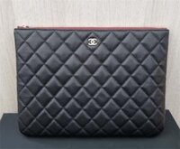 Túi Chanel Classic Pouch – Sự đơn giản và tinh tế không thể cưỡng lại