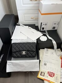 Túi Chanel Medium Classic Siêu Cấp Màu Đen 20cm