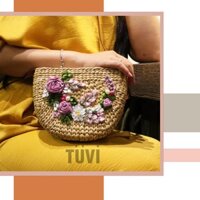 Túi cói đeo chéo thêu hoa ruy băng tím hồng - hình thật shop chụp