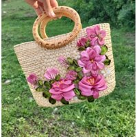 Túi cói lục bình quai mây size 28 đính hoa thêu ruy băng - túi xách nữ đi chơi đi tiệc - kho sỉ túi cói lục bình