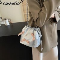 Túi đeo chéo chuỗi CARNATIO, Túi đeo vai nhỏ màu bạc, Túi xách da PU thiết kế nơ thời trang phong cách múa ba lê dành cho nữ