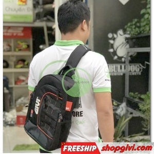 Túi đeo chéo Givi TR30N