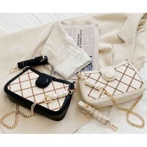 Túi Đeo Chéo Lata HN11