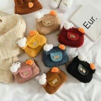Túi đeo chéo lông cừu đính thỏ và Carot mini🐇