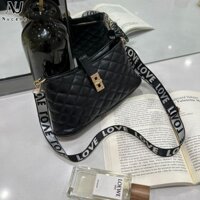 Túi đeo chéo Quilted sang trọng NUCELLE có dây đeo và khóa tình yêu