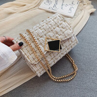 Túi đeo vai dây chuyền phù hợp thời trang Pháp