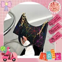 Túi đeo vai phong cách hàn Quốc hot trend nhất năm