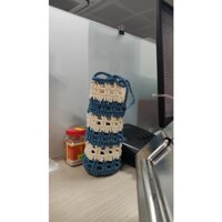 Túi đựng bình nước bằng len Crochet