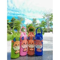 Túi đựng bình nước rút dây handmade móc sợi.