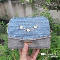 Túi hến cúc họa mi( túi xách handmade). Màu xanh dương phối xám. Phụ kien xịn đẹp. Hàng độc ,đẹp