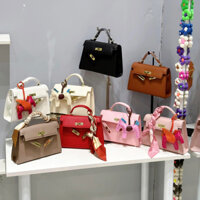 Túi HM03 size 21cm da sần gạo tặng khăn lụa