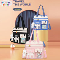 Túi Học Thêm Cho Bé, Đeo Chéo Và Đeo Balo Đựng Đồ Dùng Sách Vở Phù Hợp Cho Bé Cấp 1 ( Tặng kèm thú và sticker)