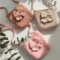 Túi len nơ đeo chéo handmade cho bé