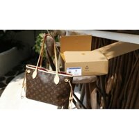 Túi Louis Vuitton neverfull small