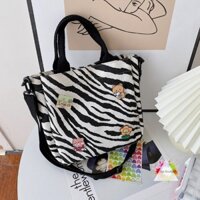 TÚI MANG CHÉO HỌA TIẾT BEO - TÚI XÁCH TOTE HỌA TIẾT BEO CÁ TÍNH CHO NỮ 🦓 Tie Dye Boutique 🌼