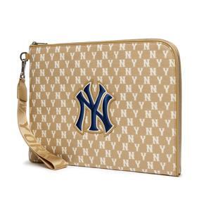 Túi MLB Monogram Jacquard Digital Device Pouch M New York Yankees 3APOM012N