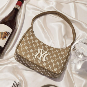 Túi MLB Monogram Jacquard Hobo Bag New York Yankees 32BG33111-50B