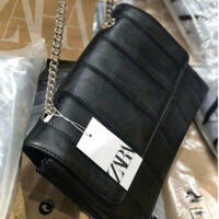 Túi nữ kẹp nách Zara màu đen Auth da mềm nắp gập kiểu dáng trendy sang trọng dây da phối xích bạc size 31cm