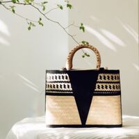 Túi vải họa tiết tre đan thủ công quai cầm gỗ kiểu dáng thanh lịch trang nhã - Mã sản phẩm HB05