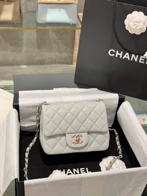 Túi xách Chanel Classic mini