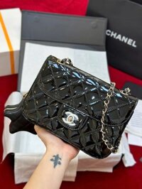 Túi Xách Chanel Nữ Siêu Cấp Màu Đen Chất Da Bóng 24x19cm